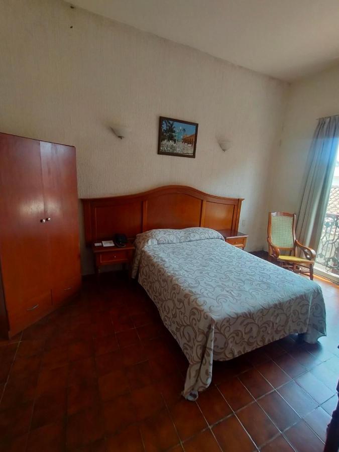 Hotel Posada Dona Lala ตลาโคตาลปัน ภายนอก รูปภาพ
