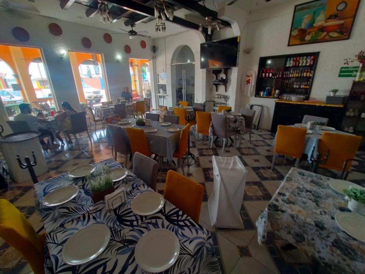 Hotel Posada Dona Lala ตลาโคตาลปัน ภายนอก รูปภาพ