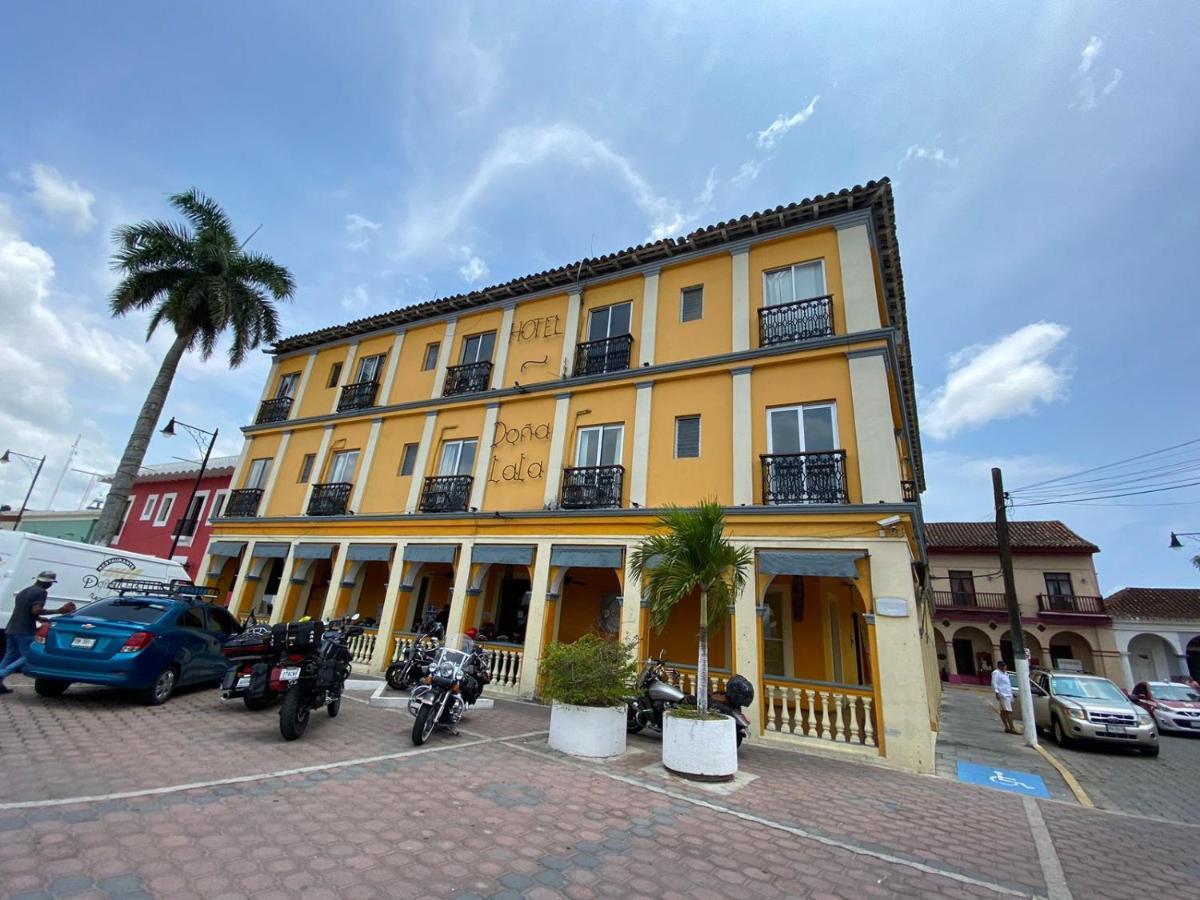 Hotel Posada Dona Lala ตลาโคตาลปัน ภายนอก รูปภาพ