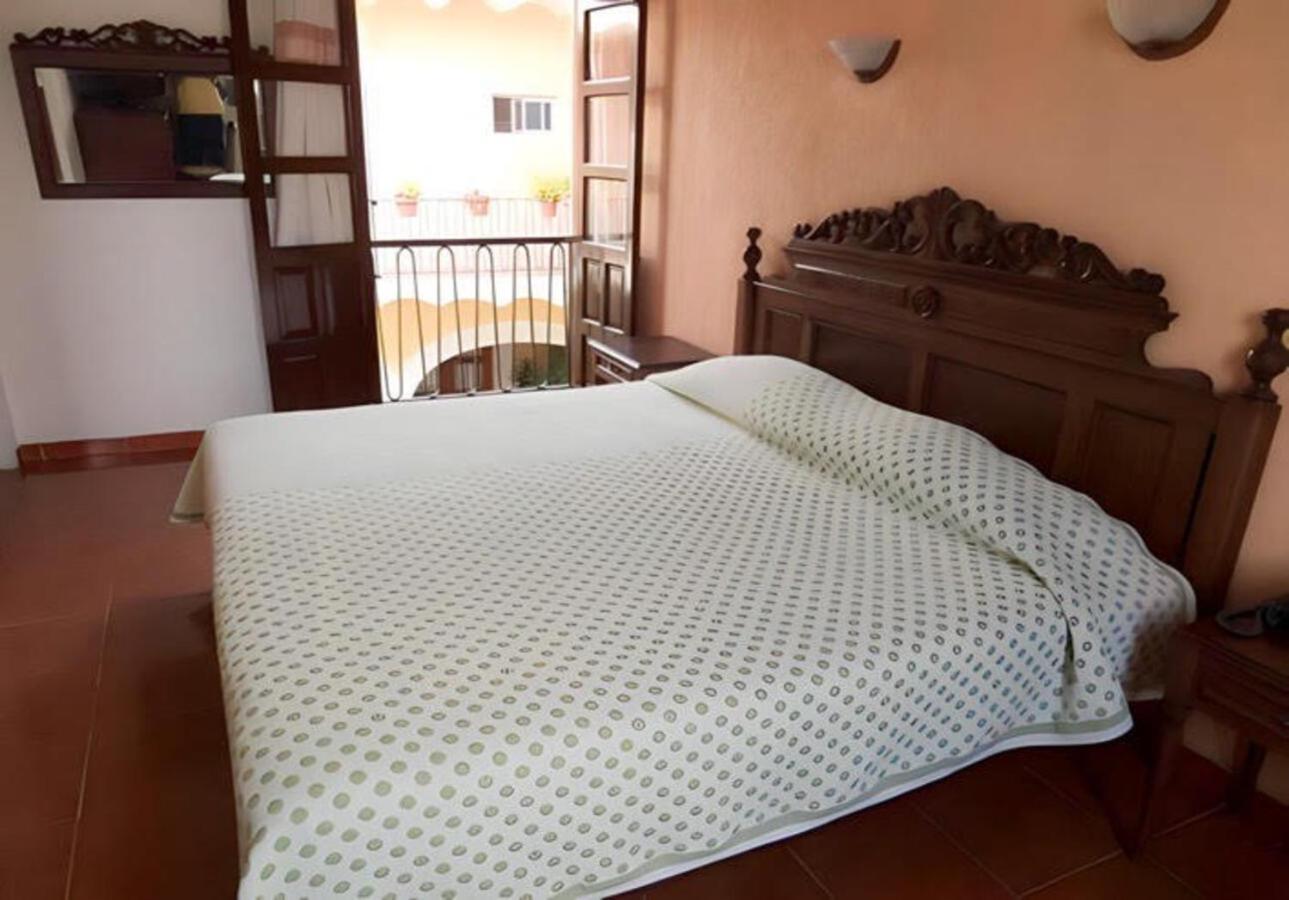 Hotel Posada Dona Lala ตลาโคตาลปัน ภายนอก รูปภาพ